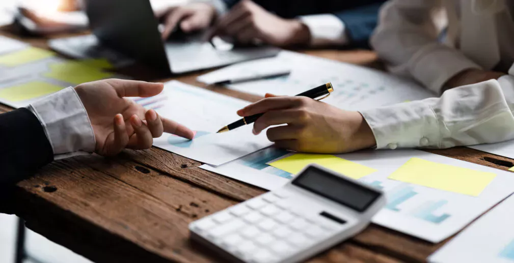 Mastering Tax Time in 2025: Your Compass for Compliance and Growth | APT Business Services